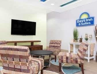 Days Inn & Suites By Wyndham Madisonville Exterior foto